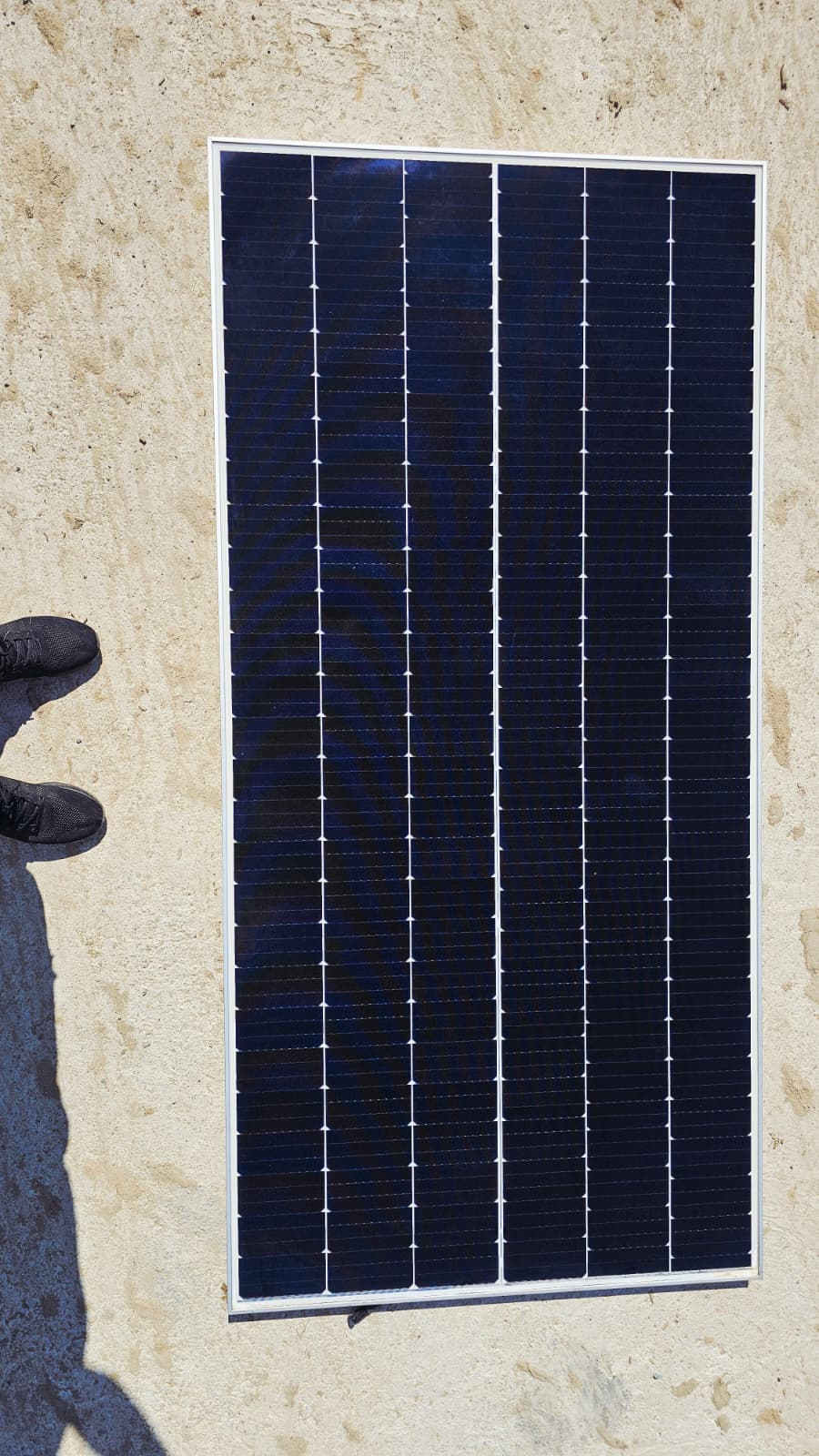395/400W Hyuandai Solar Panels (No model)