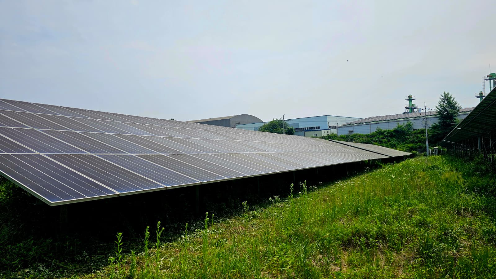 395/400W Hyuandai Solar Panels (No model)